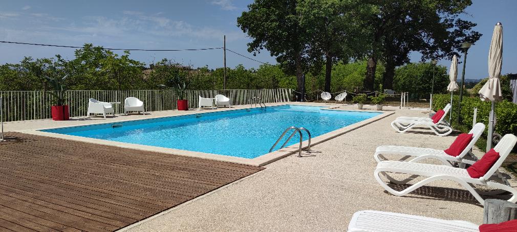 The solarium near the pool